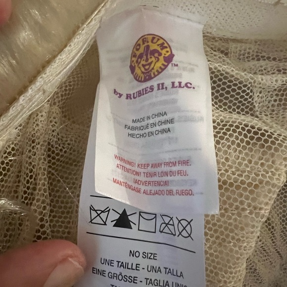 Rubie's Costume Fashion Wig, Dj Vu Blonde - Picture 9 of 9